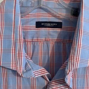 Classic Burberry men’s dress shirt